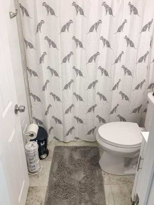 Cozy Modern Apt In The Heart Of Fells Point! بالتيمور المظهر الخارجي الصورة