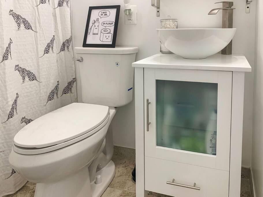 Cozy Modern Apt In The Heart Of Fells Point! بالتيمور المظهر الخارجي الصورة