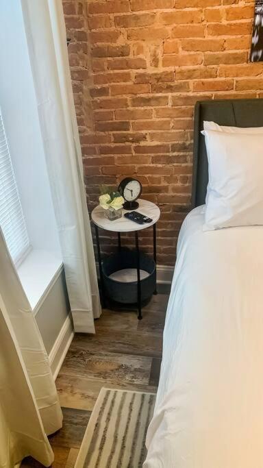 Cozy Modern Apt In The Heart Of Fells Point! بالتيمور المظهر الخارجي الصورة