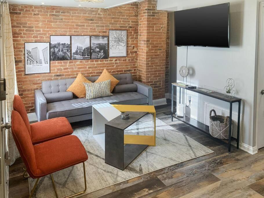 Cozy Modern Apt In The Heart Of Fells Point! بالتيمور المظهر الخارجي الصورة